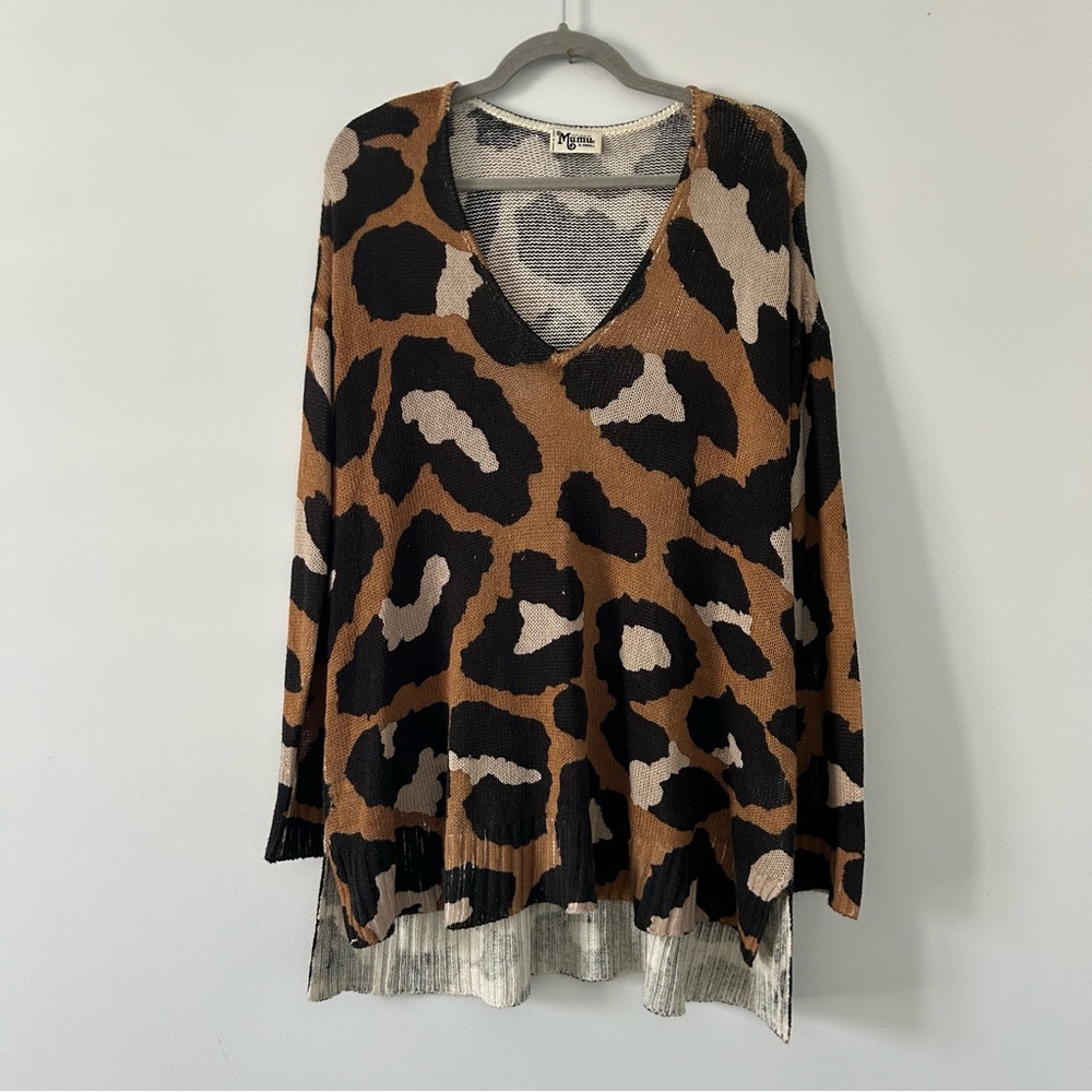 Show Me Your Mumu Hug Me V Neck Sweater Knit Cognac Wildcat Print Brown Tan XS